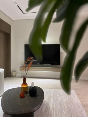 101 - Comfy Space - 80TV smart - Self check-in مصرح من وزارة السياحة
